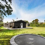 בית נופש 8867-glesborg-laerkevej-30 *