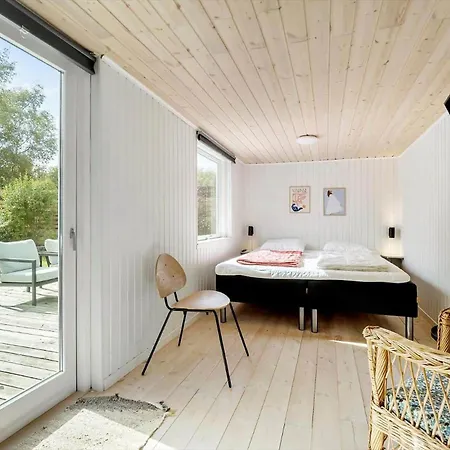 8867-glesborg-laerkevej-30 度假居