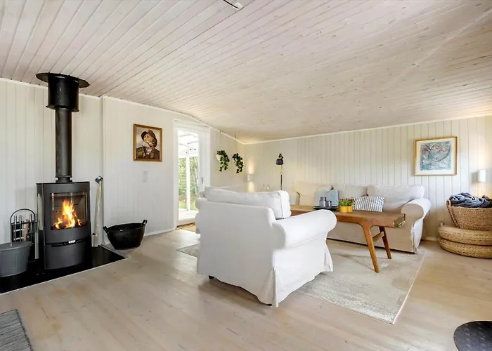 8867-glesborg-laerkevej-30 度假居 Glesborg